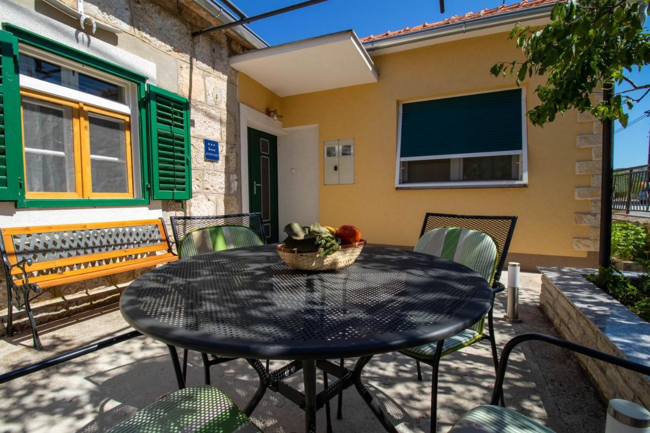 Apartman Ivan Drniš Zewnętrze zdjęcie