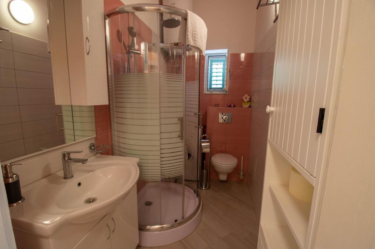 Apartman Ivan Drniš Zewnętrze zdjęcie
