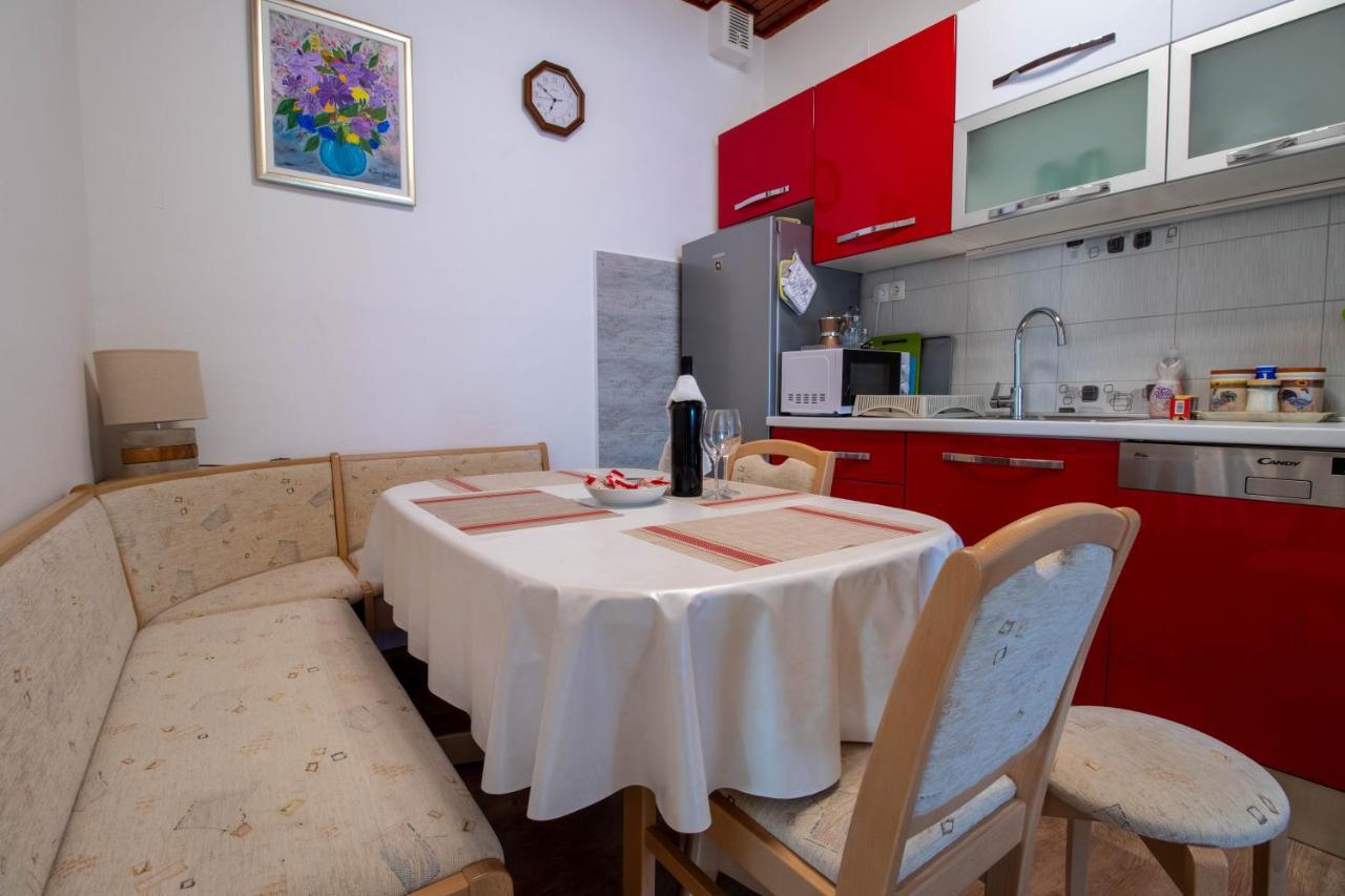 Apartman Ivan Drniš Zewnętrze zdjęcie