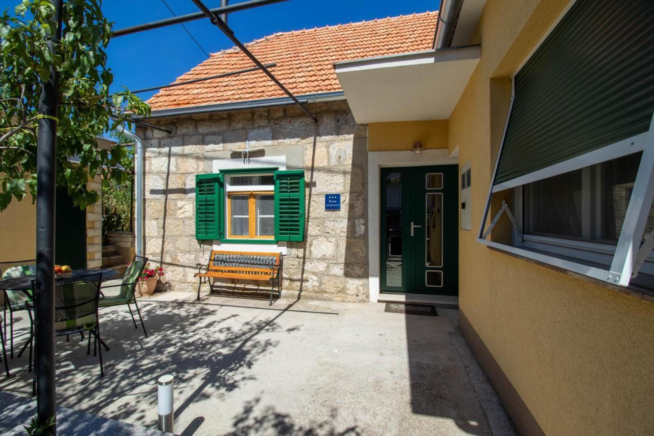 Apartman Ivan Drniš Zewnętrze zdjęcie